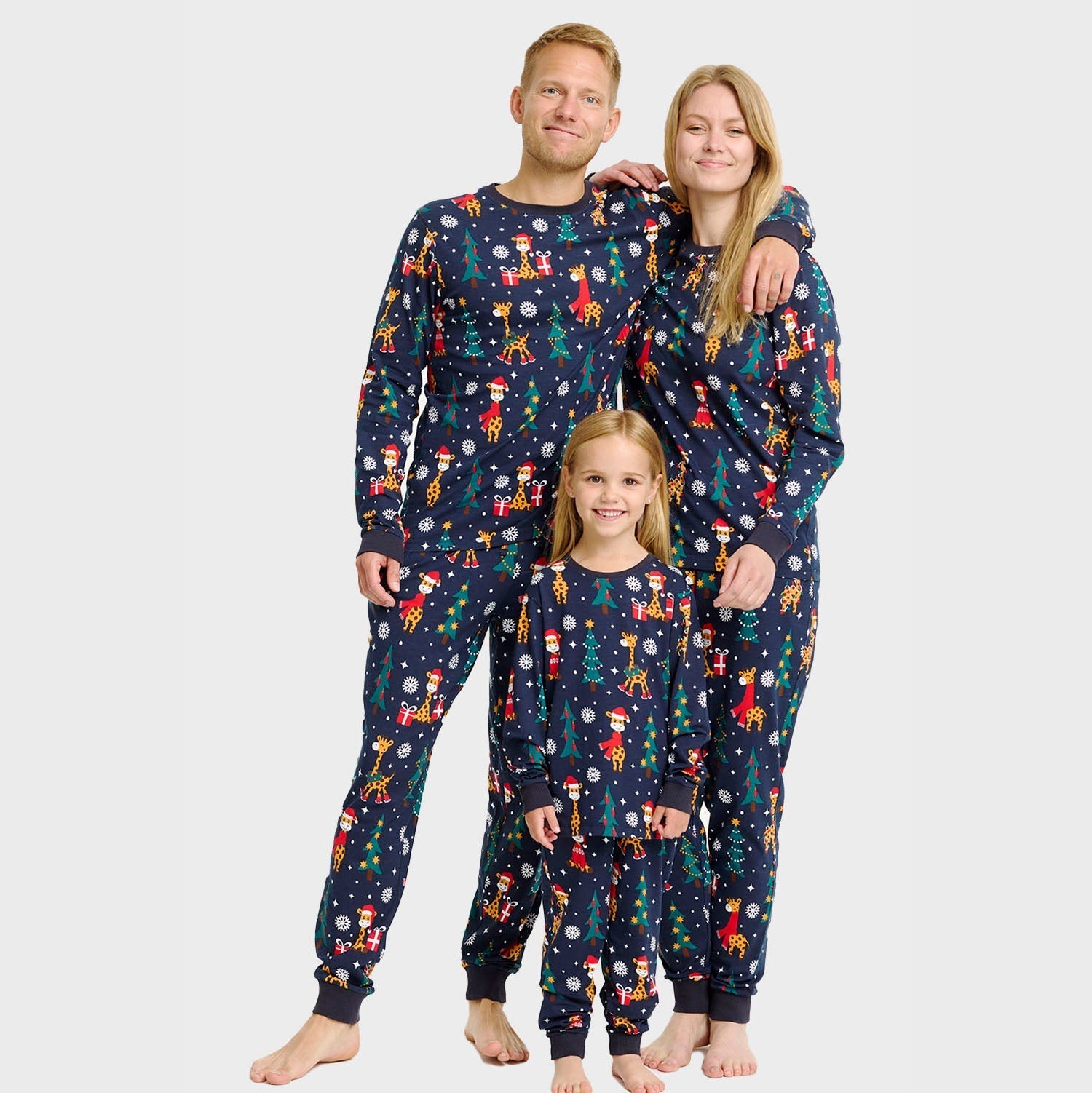 -Mode | Women's Giraffe Christmas Pajamas