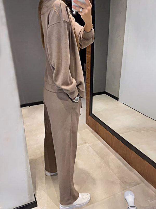 Heidi Fashion | Relaxed V-Neck Sweater and Pants Ensemble