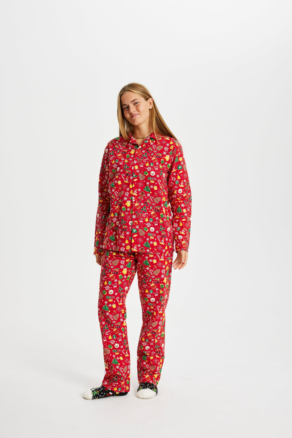 -Mode | Women's Red Flannel Christmas Pajamas