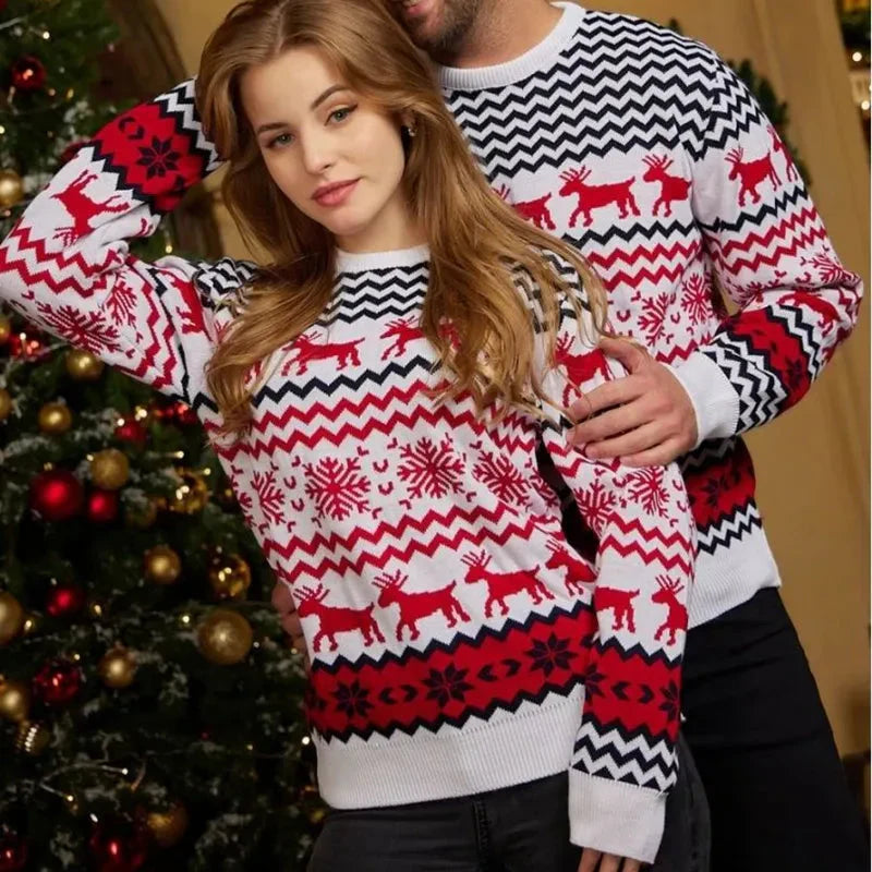 -Mode | Unisex Knit with Reindeer and Snowflake Design