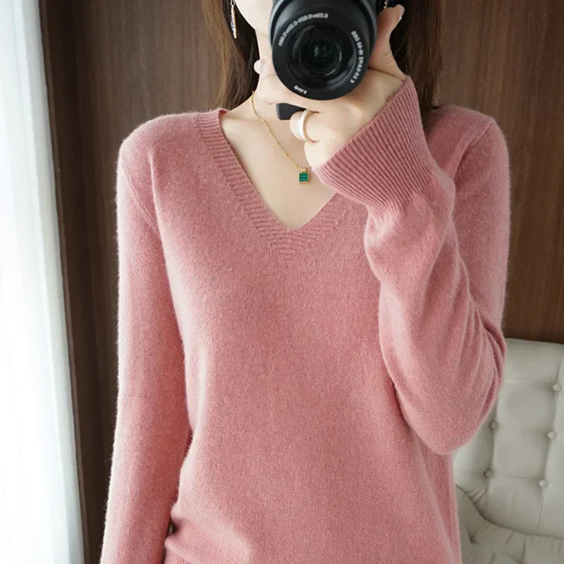 -Style | Cozy V-Neck Pullover Sweater