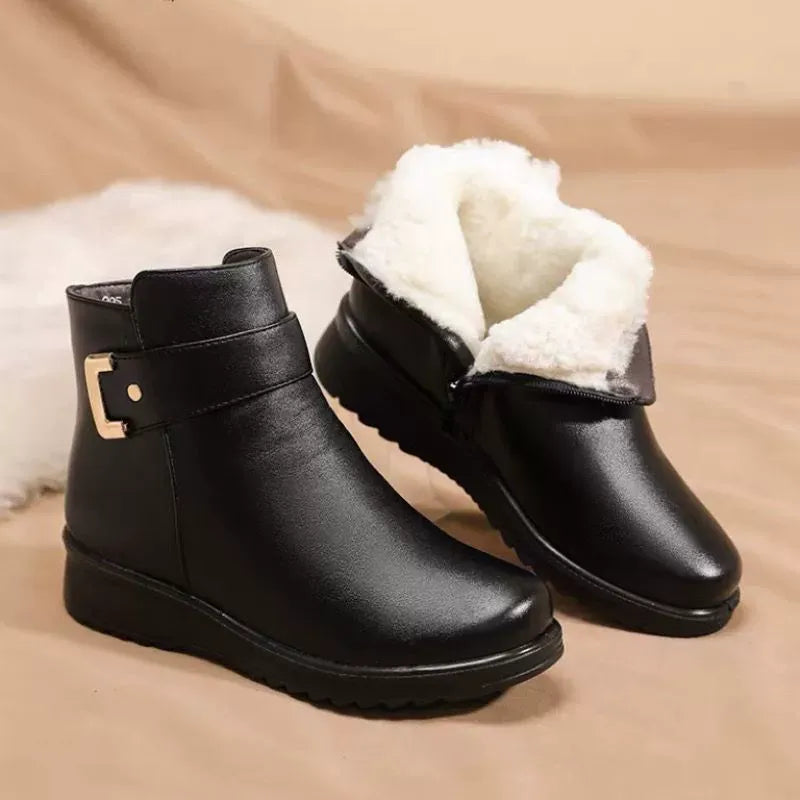 Heidi Fashion | Leather Ankle Boots with Warm Lining, Structured Fit, Buckle Detail, and Non-Slip Sole